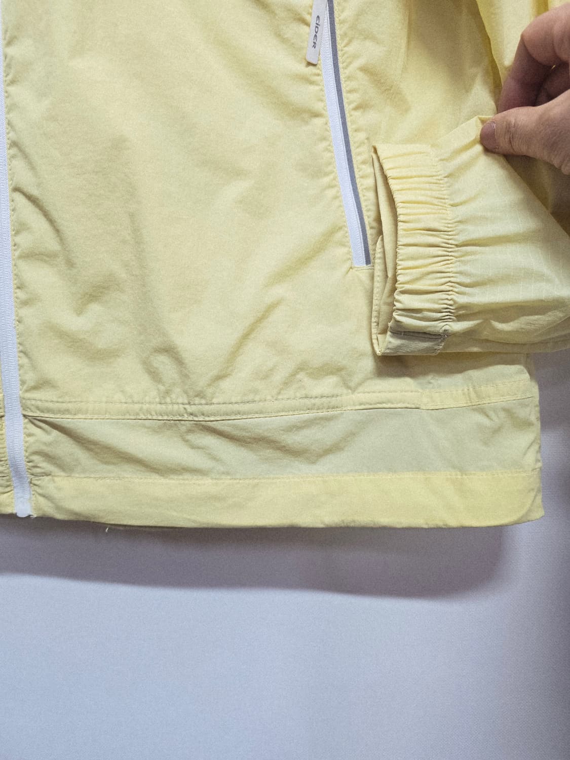 아이더 옐로우 바람막이 후드 자켓 상품이미지4