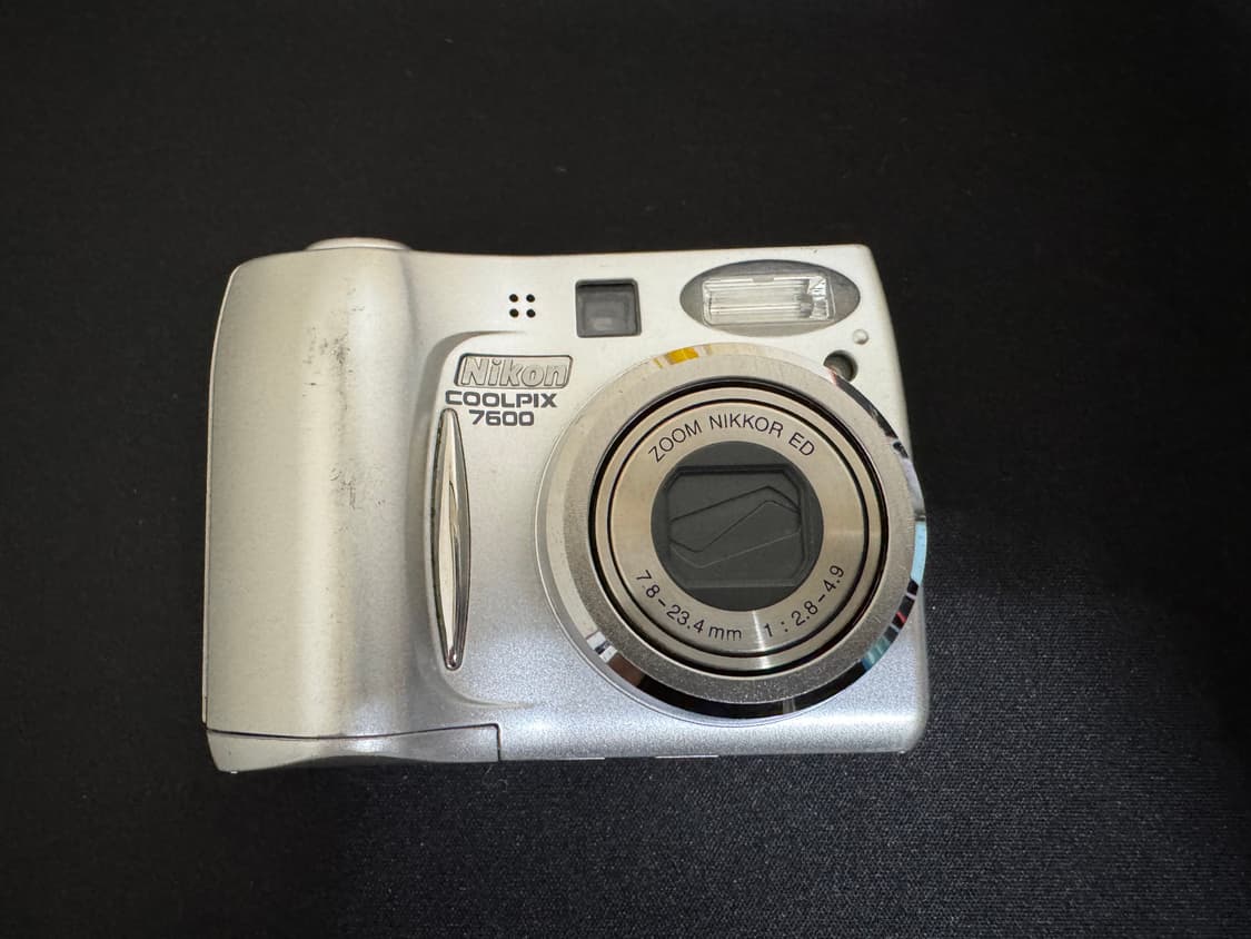 니콘 쿨픽스 7600 디카 상품이미지1