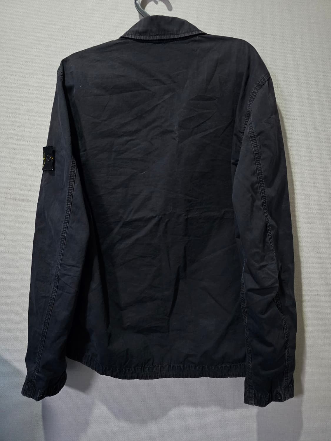 정품 21SS 스톤아일랜드 올드이펙트 자켓 블랙 95 / M 상품이미지4