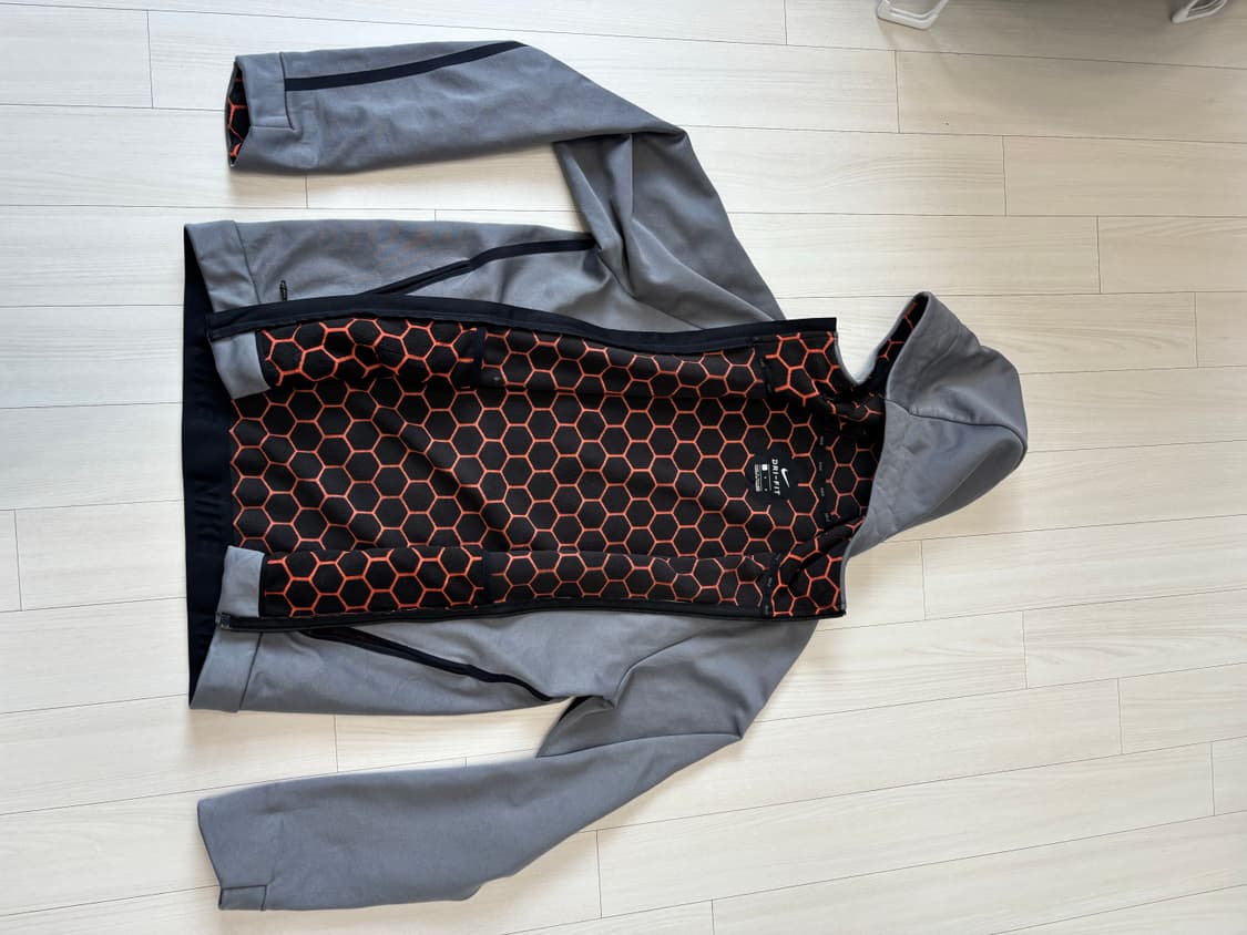 NIKE Performance DRI-FIT Tech Zip Hoodie 상품이미지2