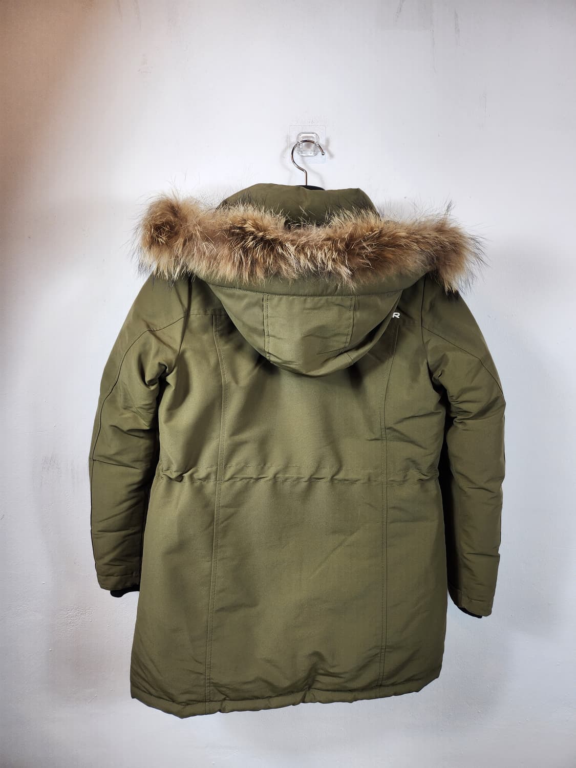 아이더 발열다운패딩 카키 90 S 새제품급 상품이미지4