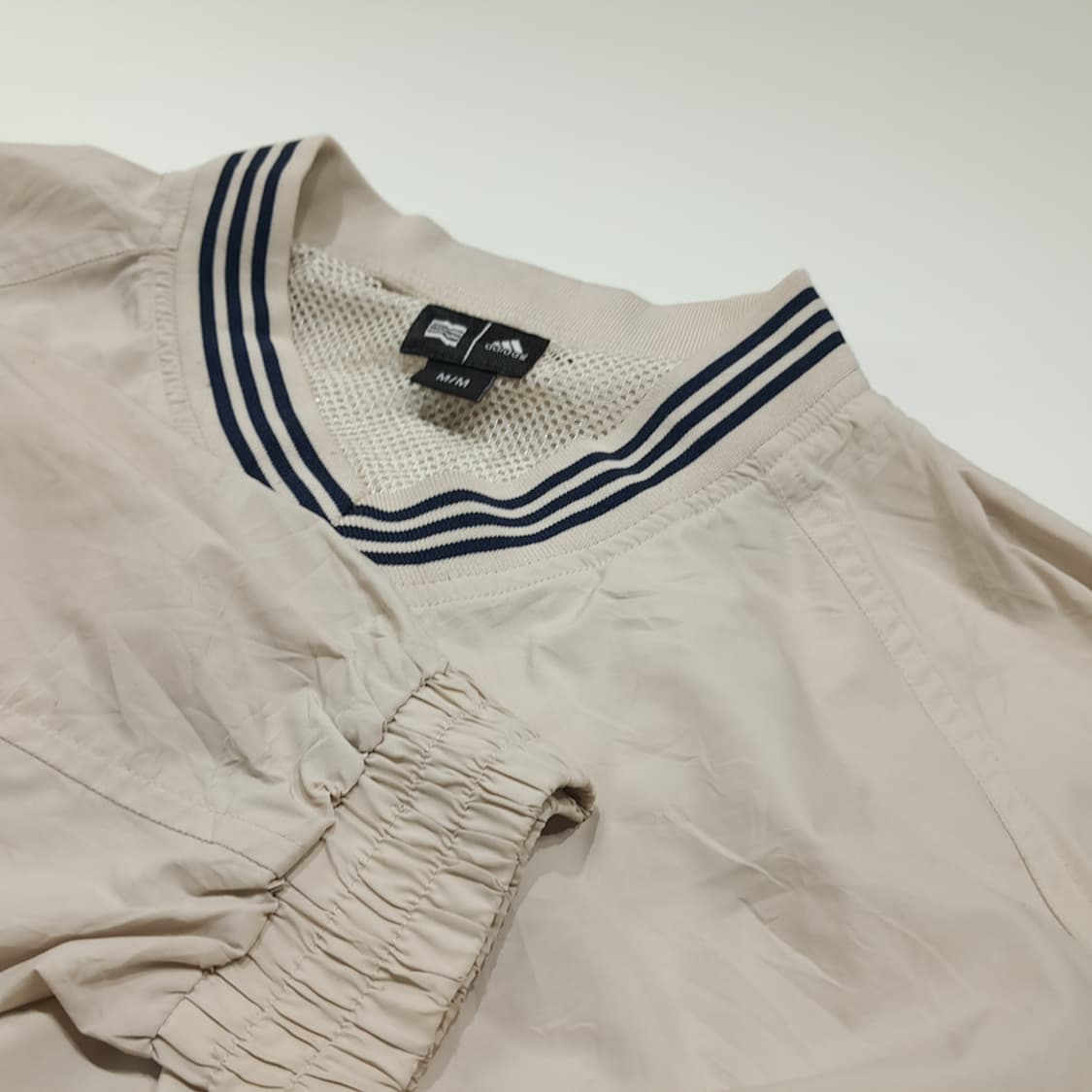 CK064 FREE 아디다스 90s 베이지 소매 탈부착 크롭 자켓 상품이미지4