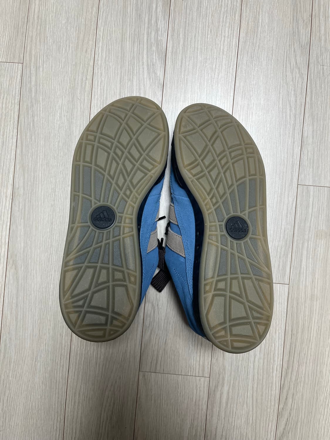 아디다스 아디매틱 팬톤 265 상품이미지3