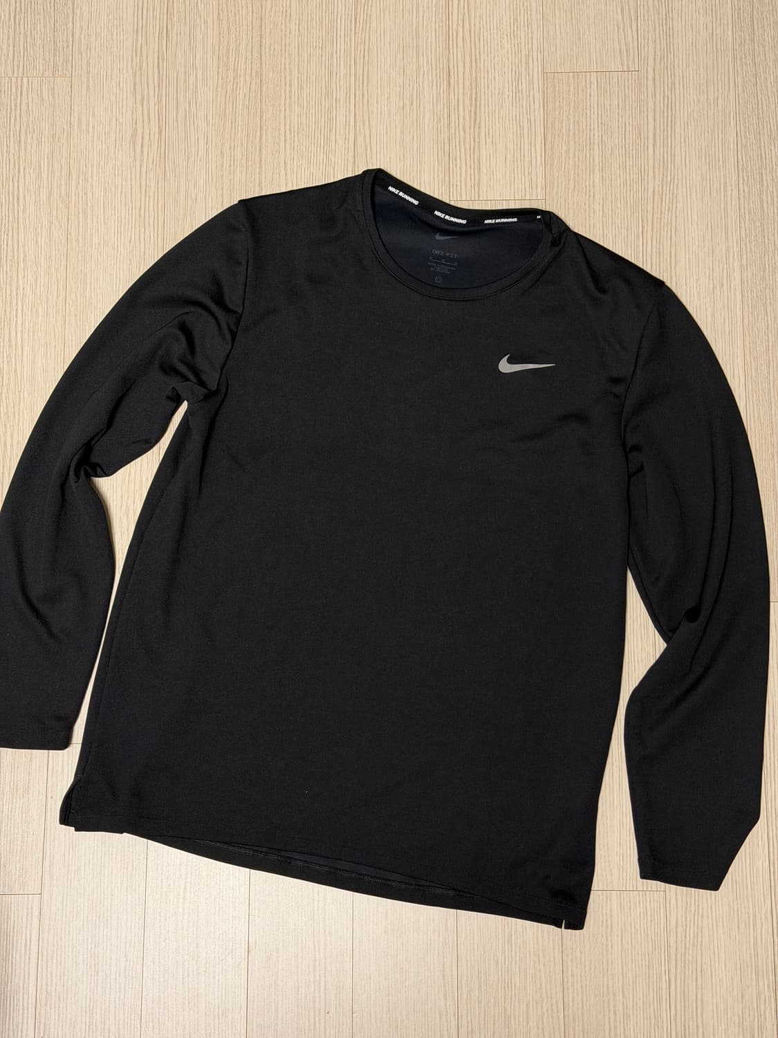 나이키 드라이핏 롱슬리브 상품이미지1