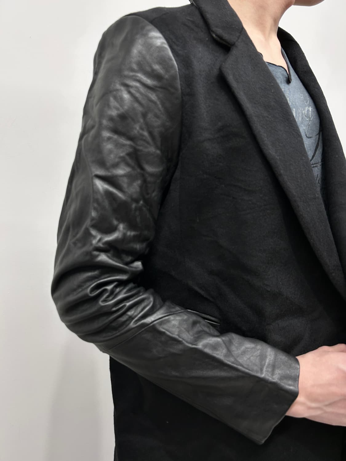 송지오 레더 슬리브 블레이저 상품이미지2