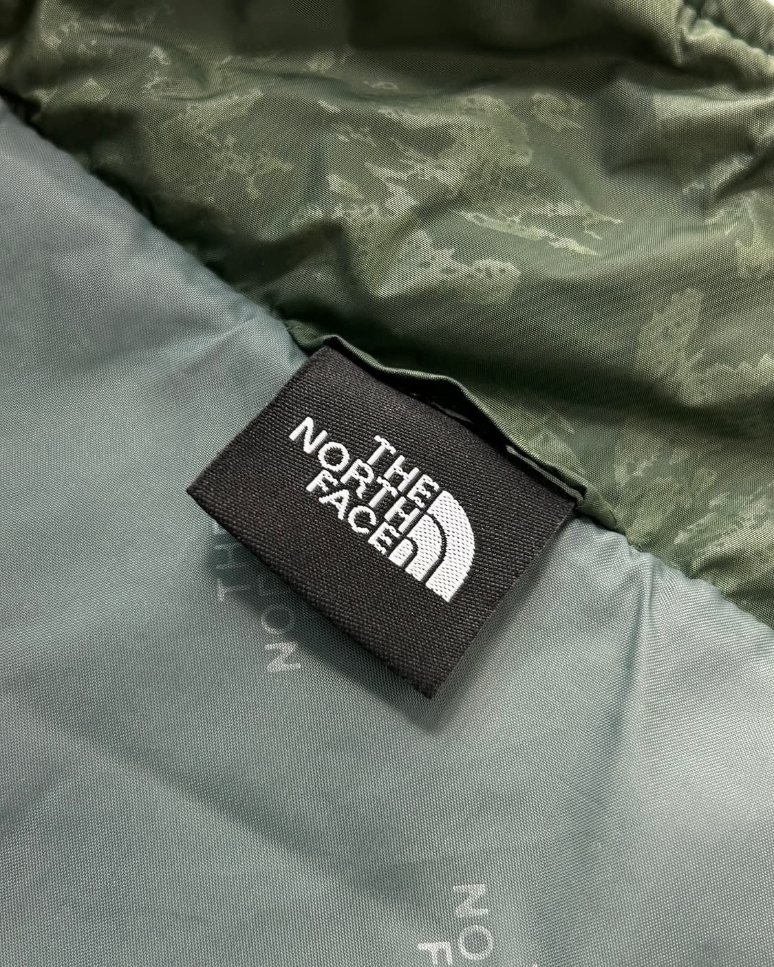 노스페이스 그린 경량 패딩  상품이미지7