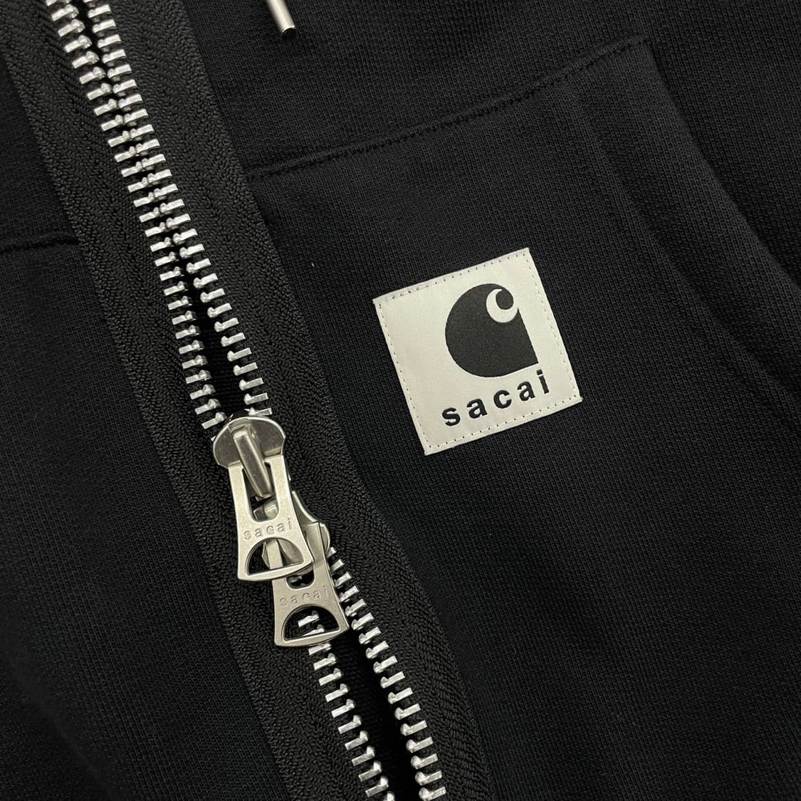 사카이 X 칼하트 WIP 풀오버 후드집업 블랙 상품이미지4