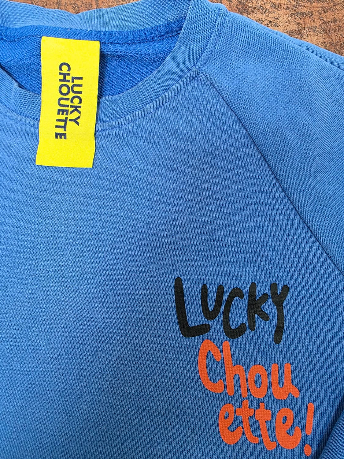 럭키슈에뜨 오버핏 맨투맨 상품이미지6