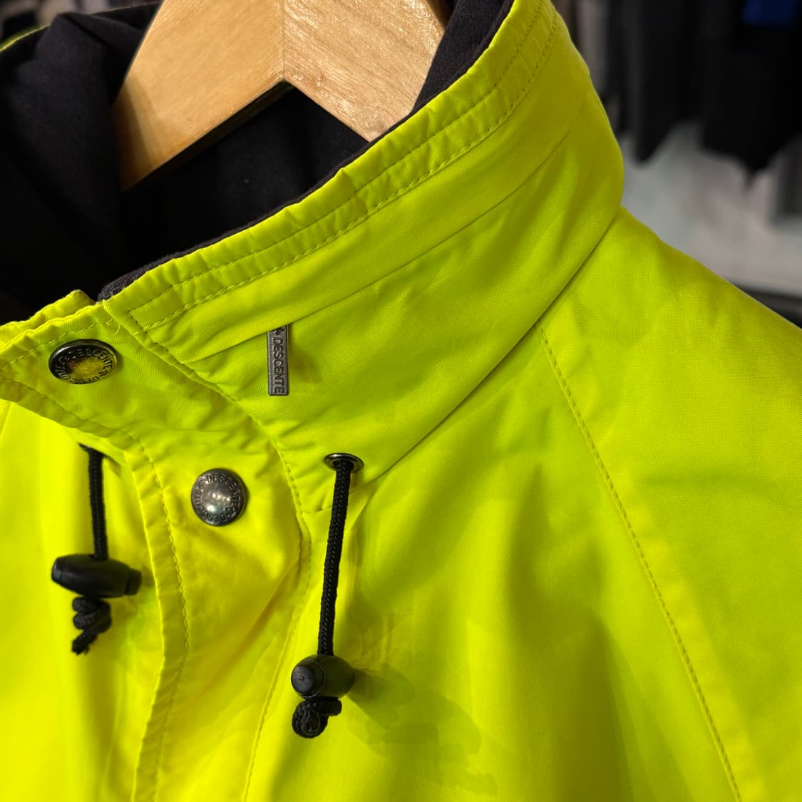 [80] 90s 데상트 재팬 고어텍스 아노락 점퍼  상품이미지4