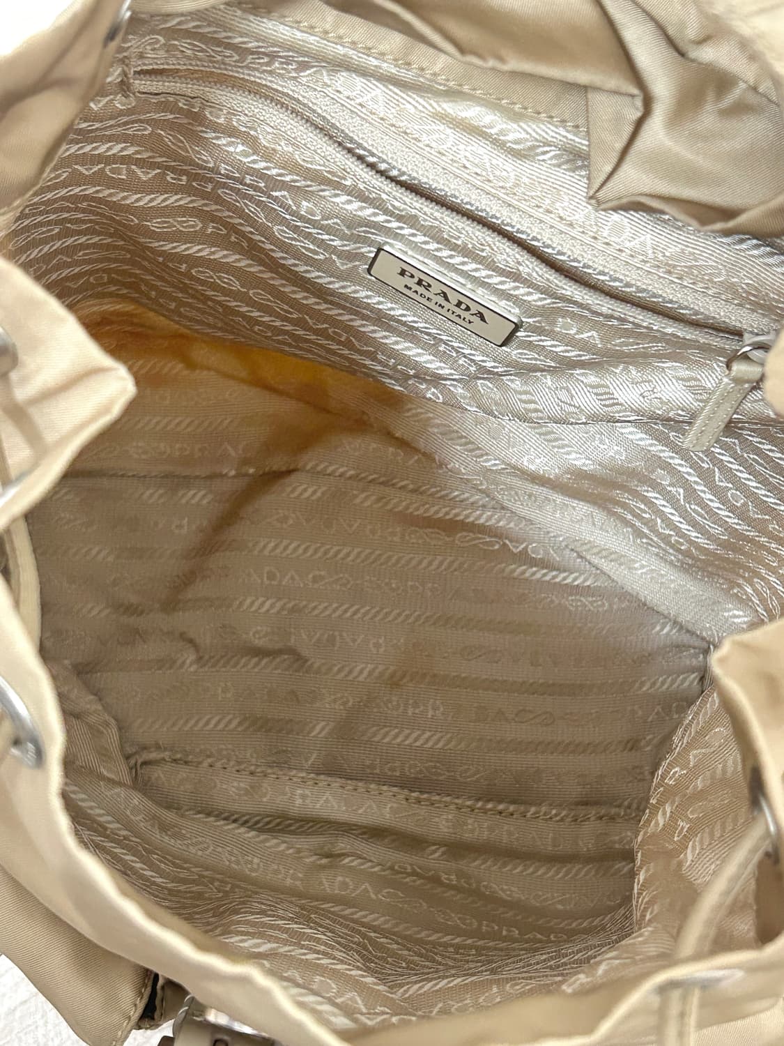 (정품)프라다 백팩 포코노 베이지 스몰 상품이미지5