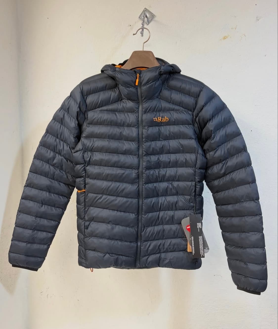 [새상품] 랩 이큅먼트 경량 패딩 시러스알파인 상품이미지2