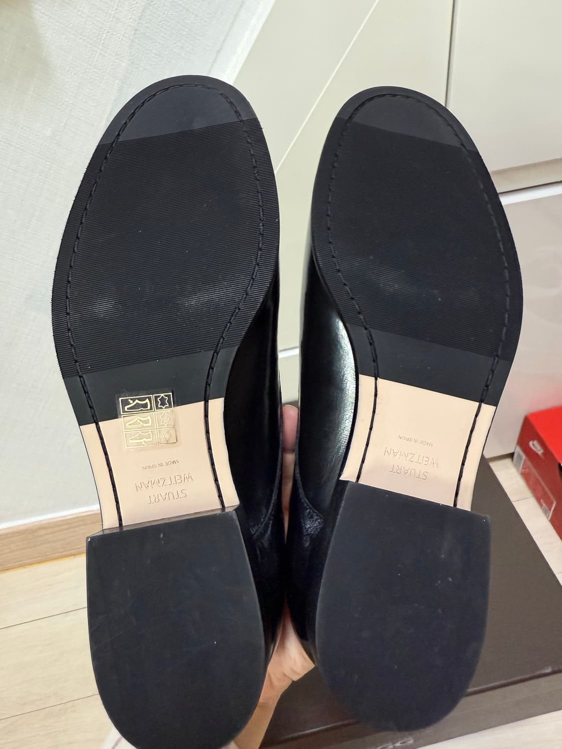 스튜어트 와이츠먼 블랙 슈즈 38사이즈 상품이미지3