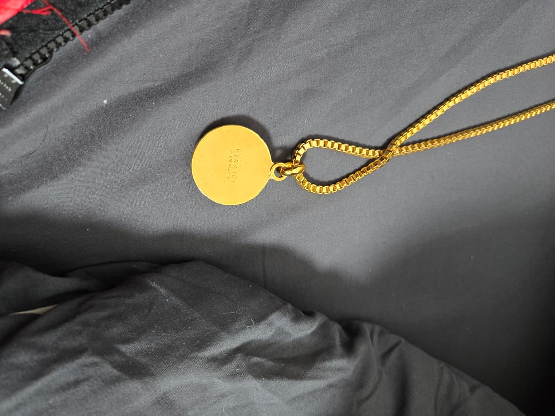 베르사체 메두사 목걸이 상품이미지4