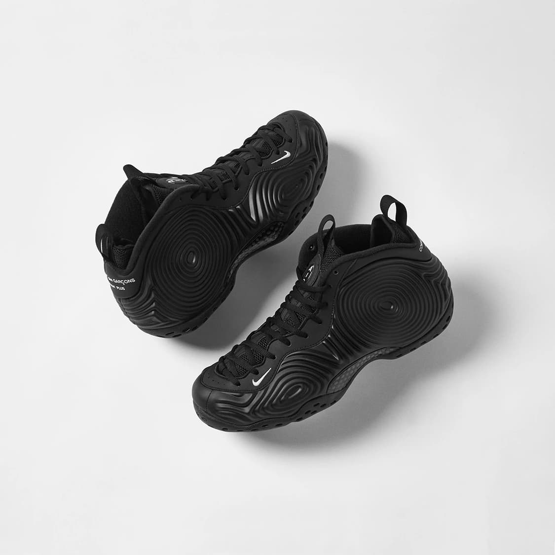 꼼데가르송 나이키 폼포짓 블랙 285 상품이미지1