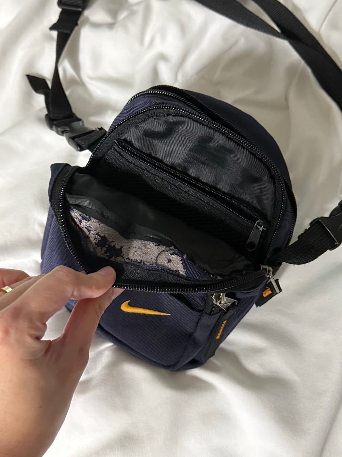 나이키 크로스백 가방 핸드폰가방  상품이미지3