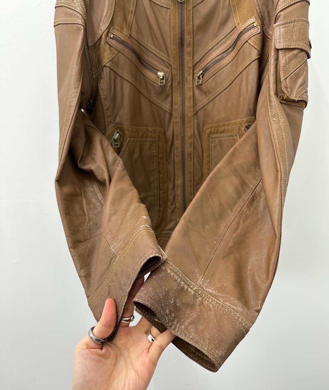 Asymmetric zip detachable sheep leather 상품이미지8