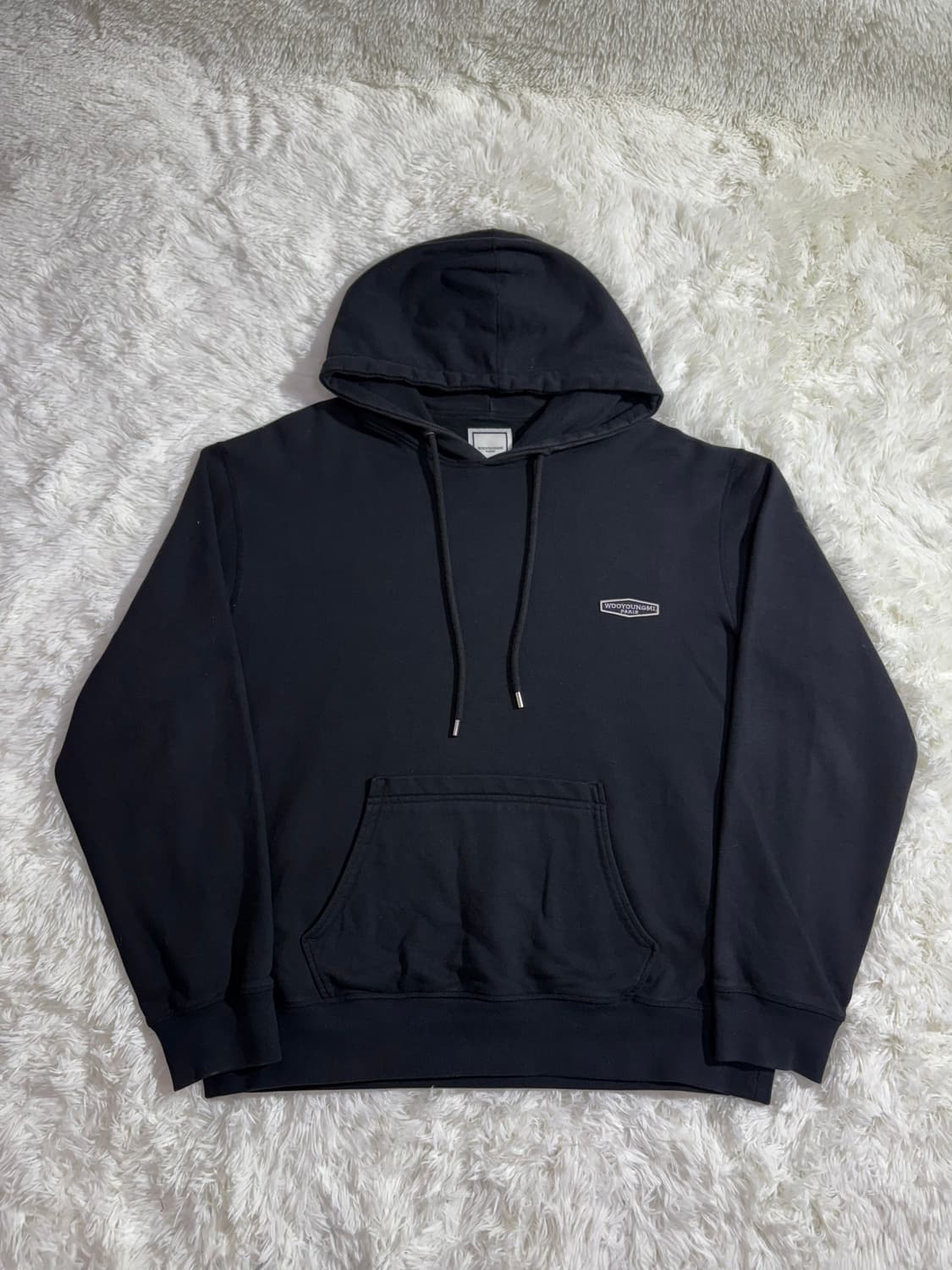 우영미 백로고 블랙 후드  상품이미지3