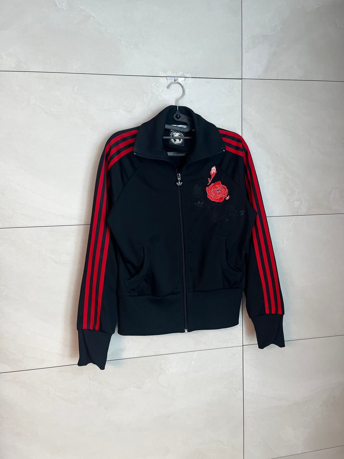 아디다스 스페인 장미 자수 검,빨 대장 져지 [100] 상품이미지3