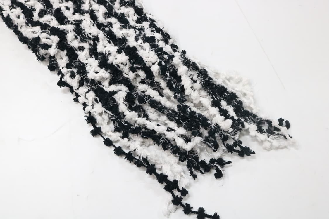 티지 블랙 앤 화이트 팝콘 니트 믹스 머플러 상품이미지6