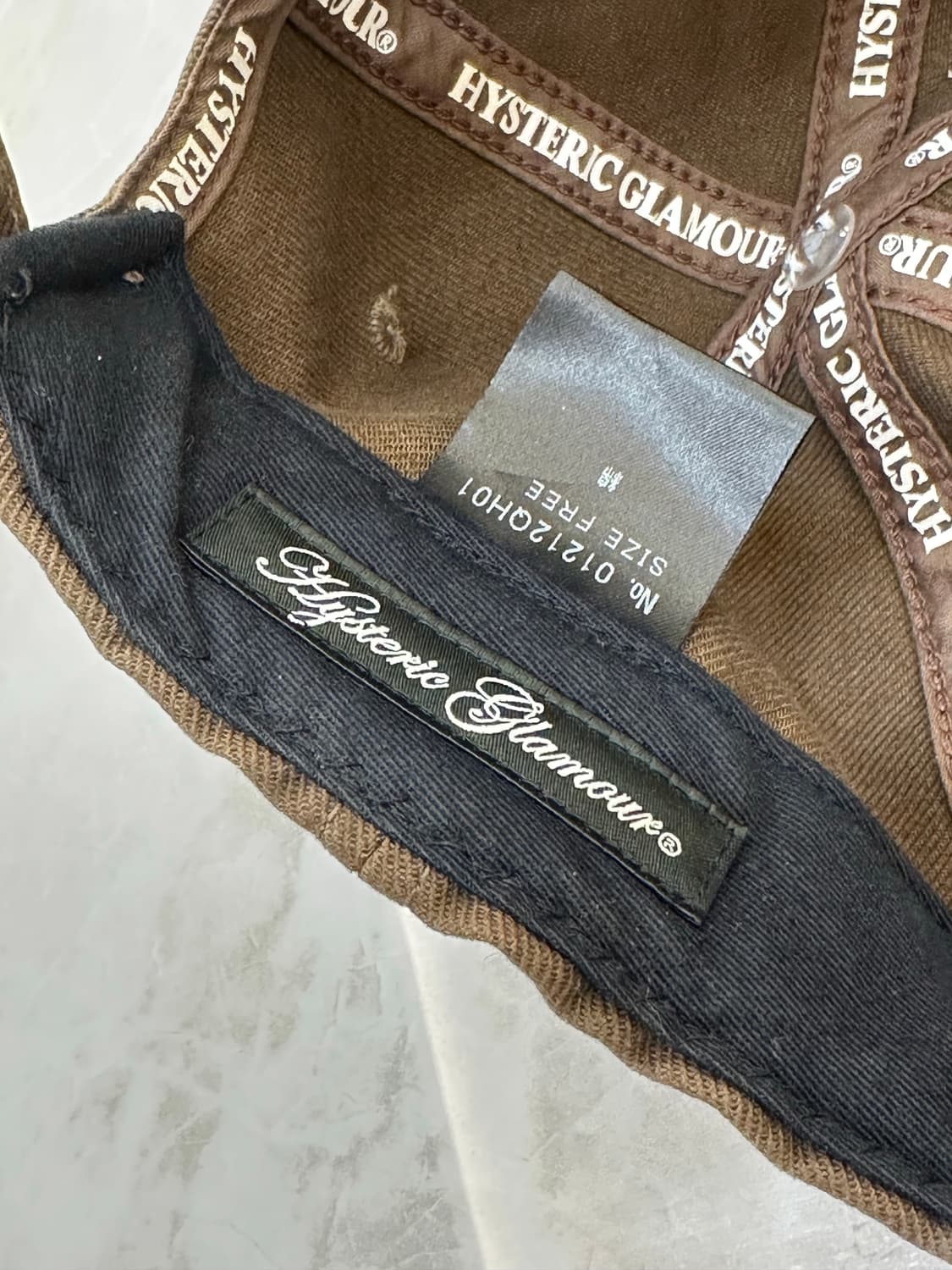 히스테릭 글래머 6패널 코튼 엠브로이더리 볼캡 판매합니다 상품이미지5