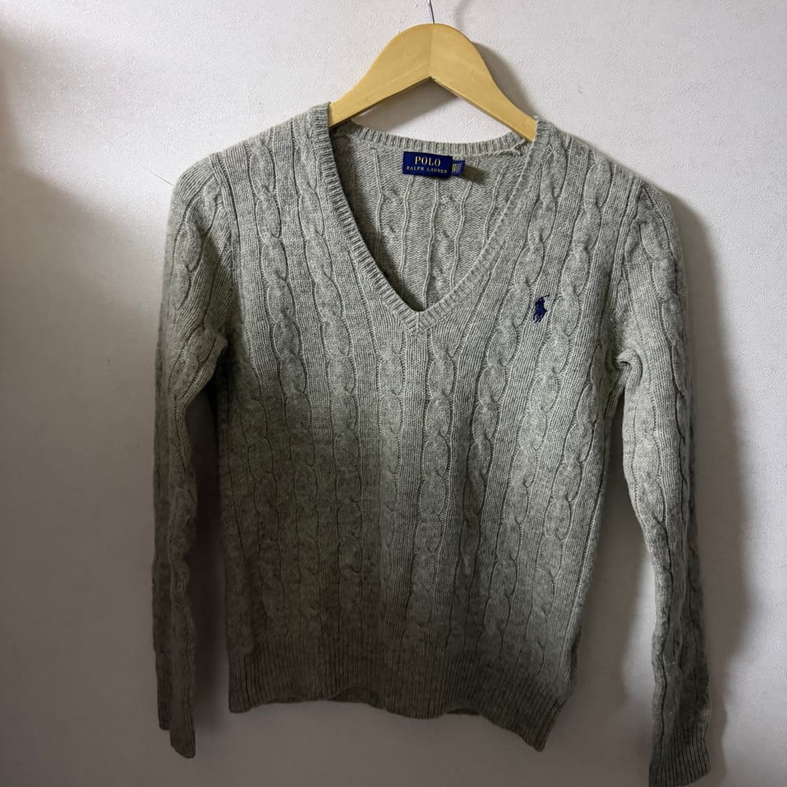 폴로 랄프로렌 메리노울 브이넥 니트 XS(55) 상품이미지1