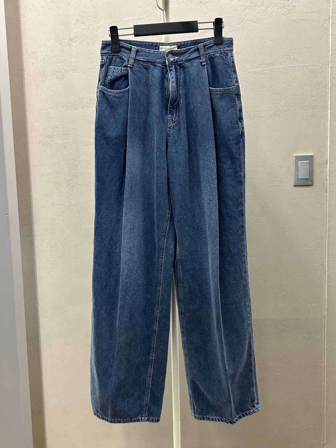 Begin2.0.2 비긴2.0.2 와이드 플리츠 데님 팬츠 상품이미지2