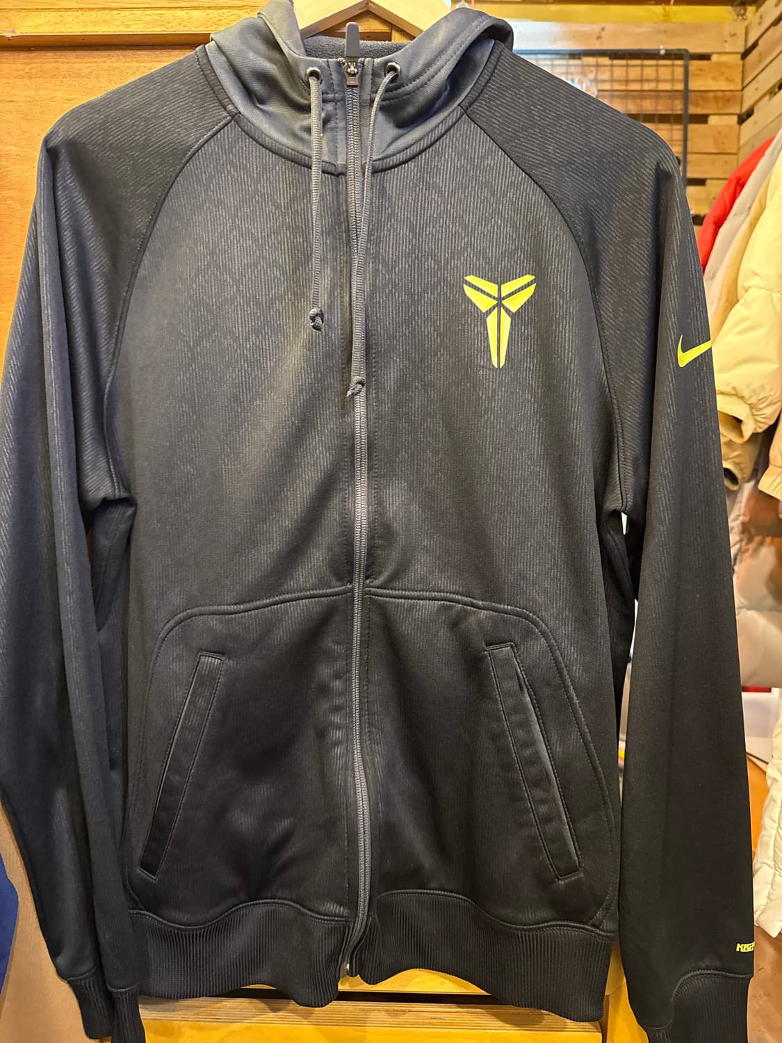 나이키 코비 후드져지 상품이미지1