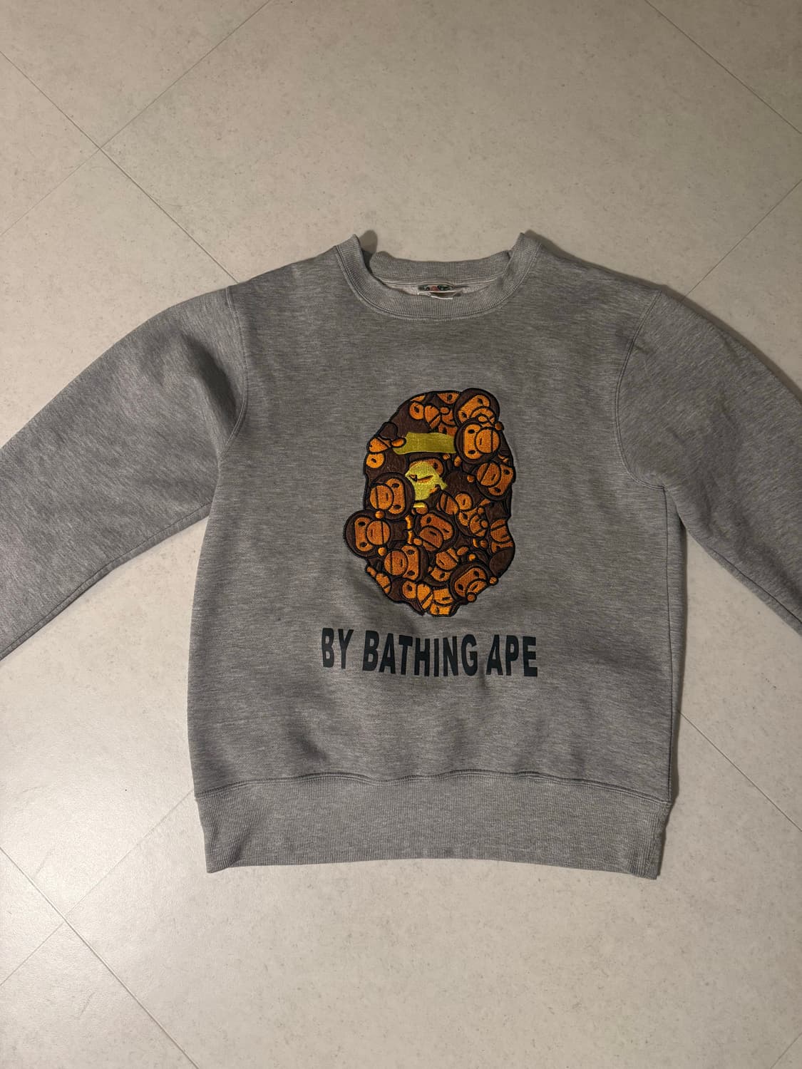 베이프 마일로 맨투맨 상품이미지2