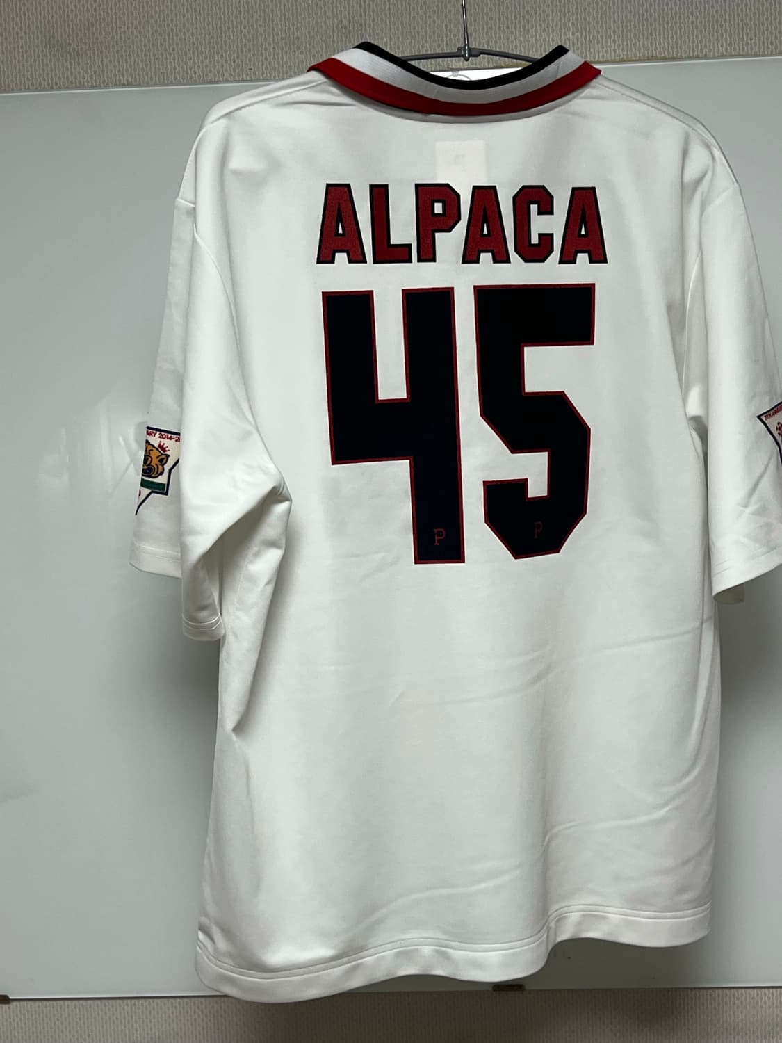 오버 더 피치 티셔츠 상품이미지2