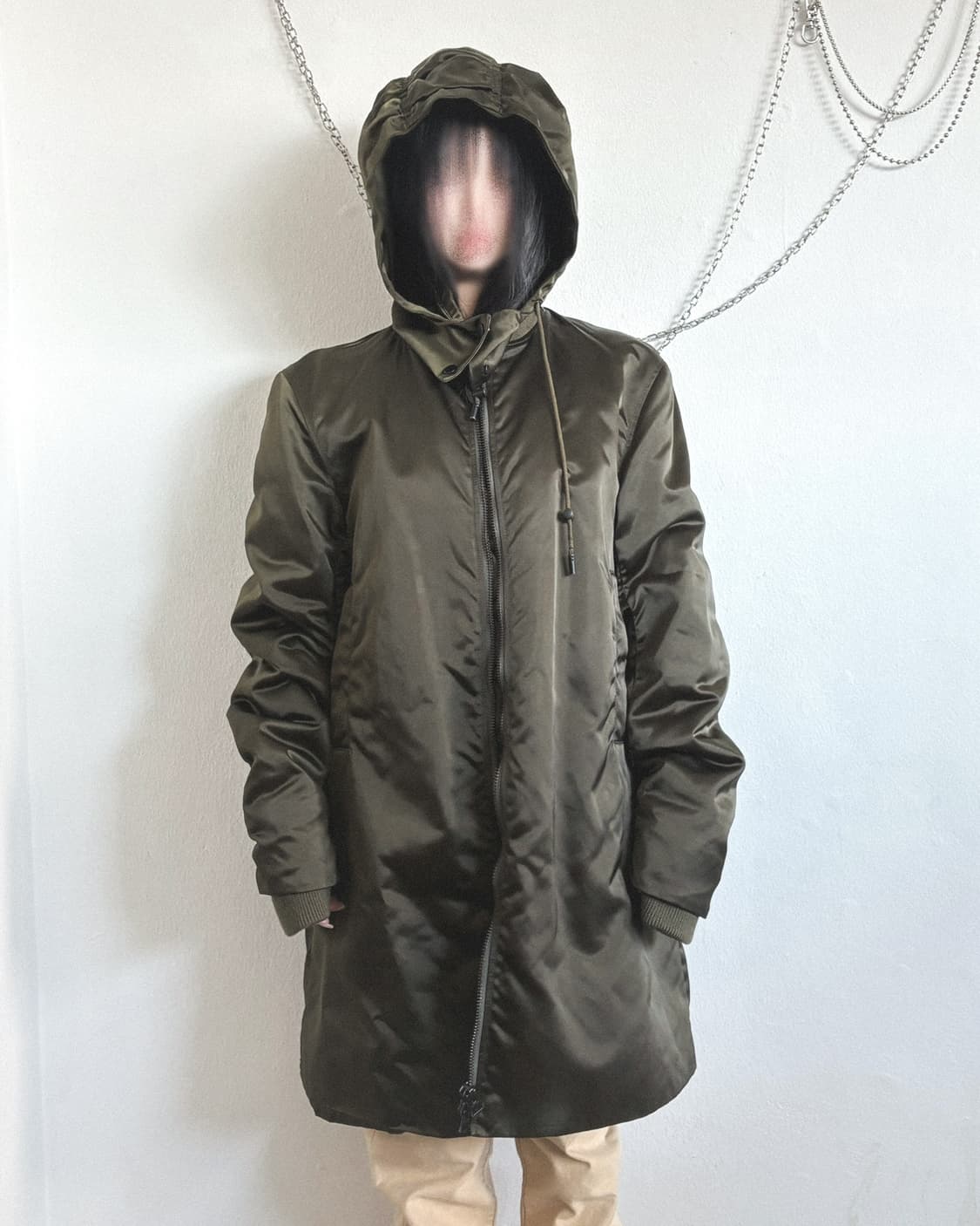 아크네스튜디오 새틴 후드 롱 봄버코트 상품이미지3