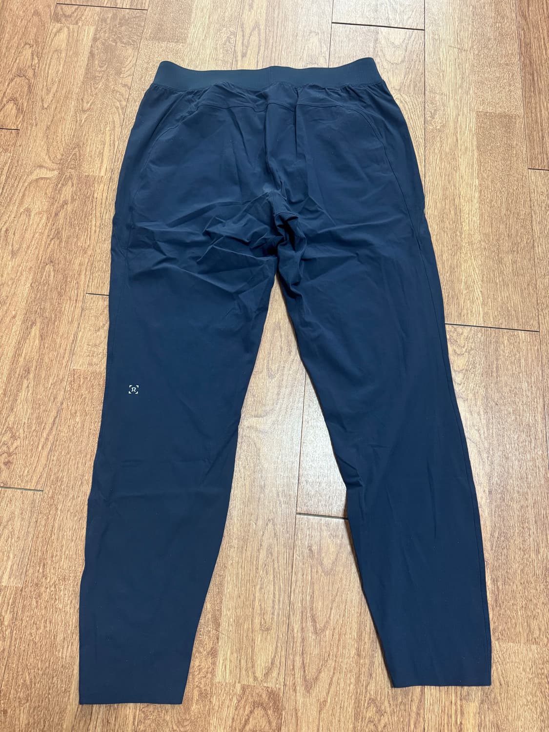 룰루레몬 남자 기능성 트레이닝 바지 팝니다 상품이미지1