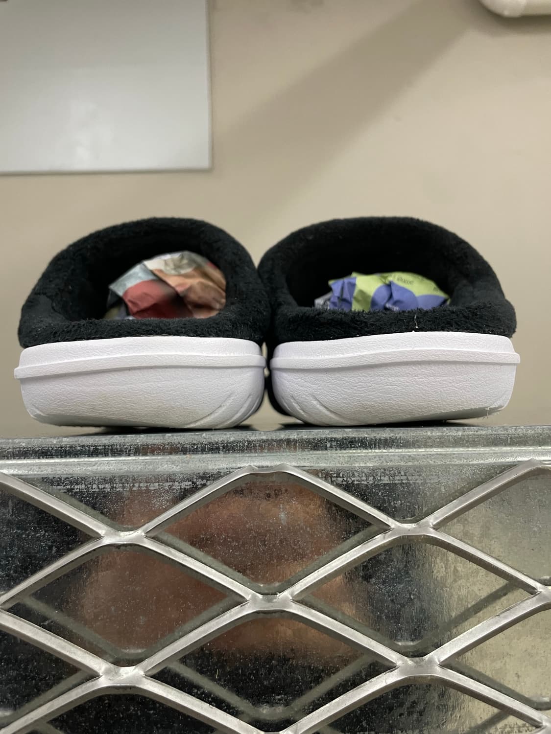 나이키 버로우 패딩 슬리퍼 240 상품이미지7