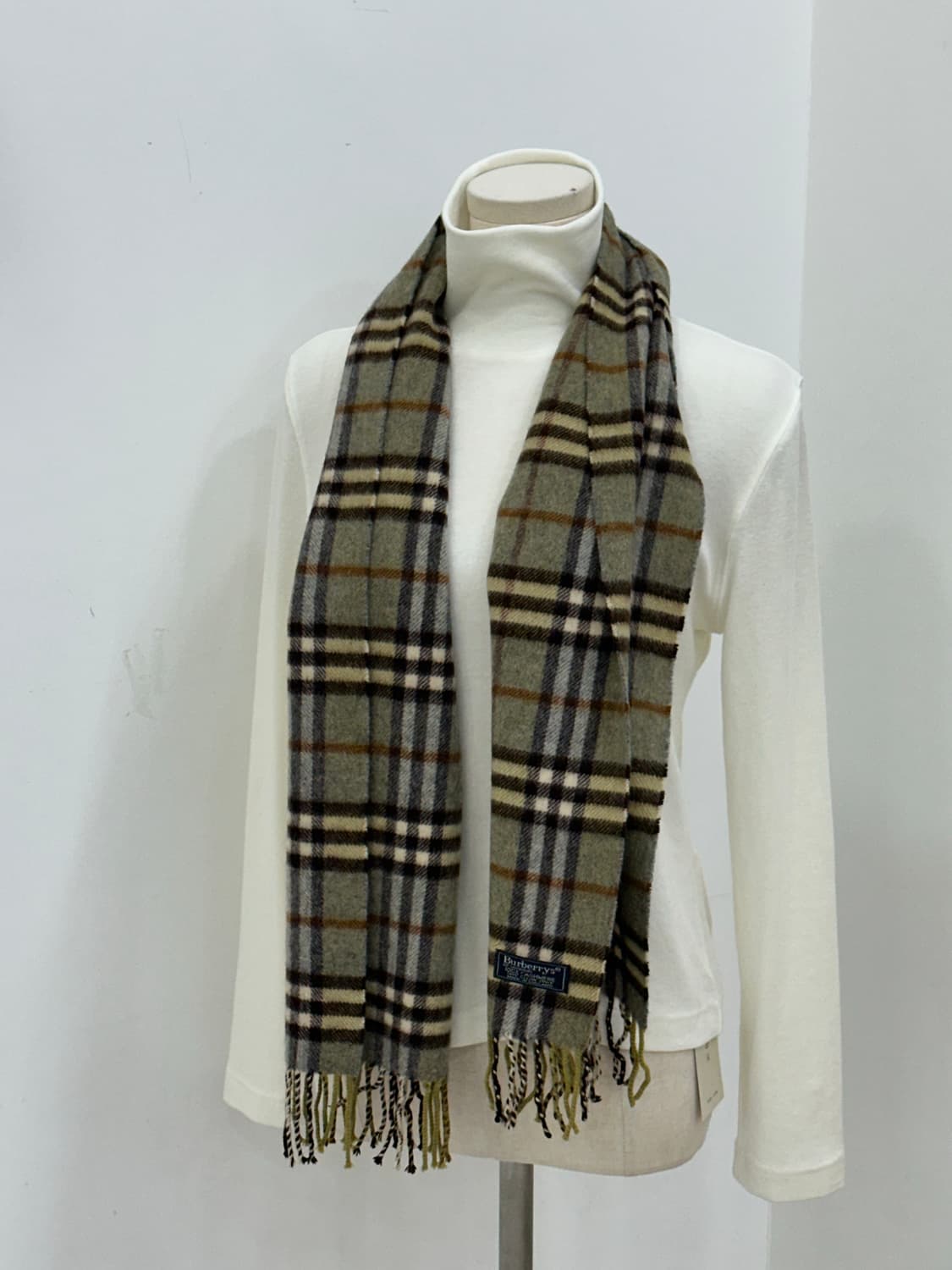 버버리 캐시미어 머플러 상품이미지4