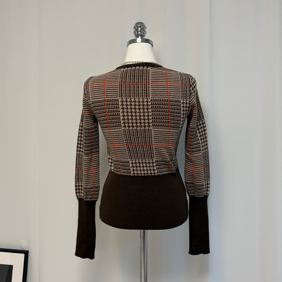 비비안웨스트우드 레드라벨 브라운 하운드 체크 니트 상품이미지7