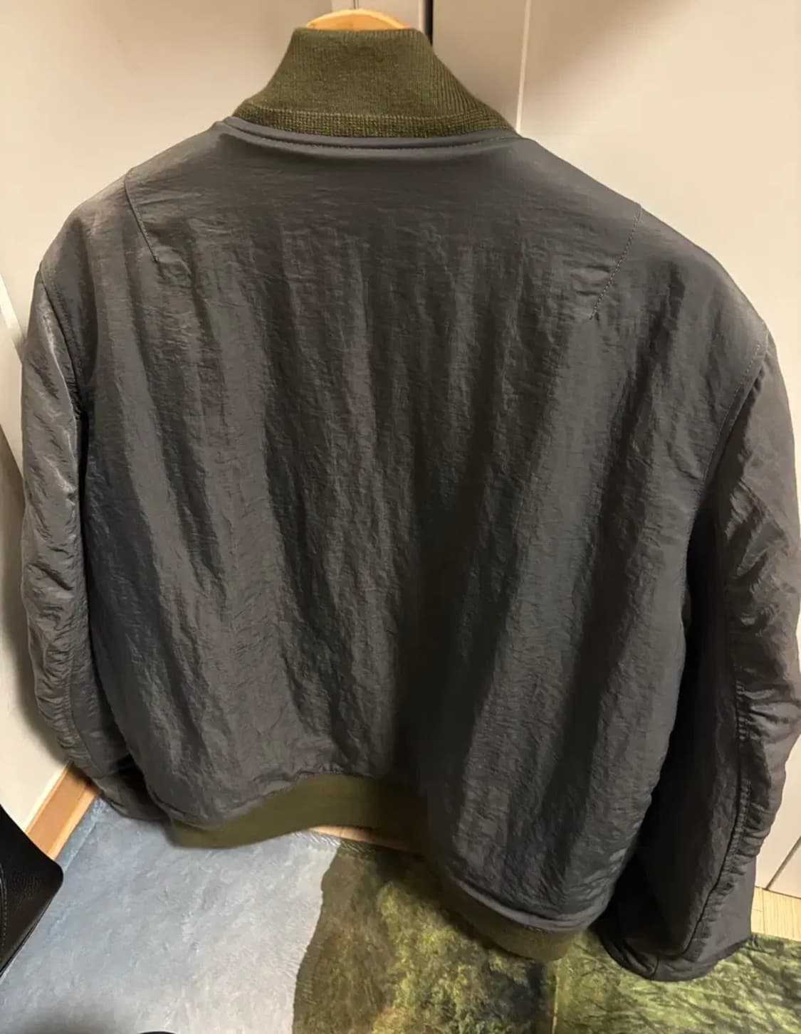 블랙아웃 ma-1 그레이 L사이즈 상품이미지3