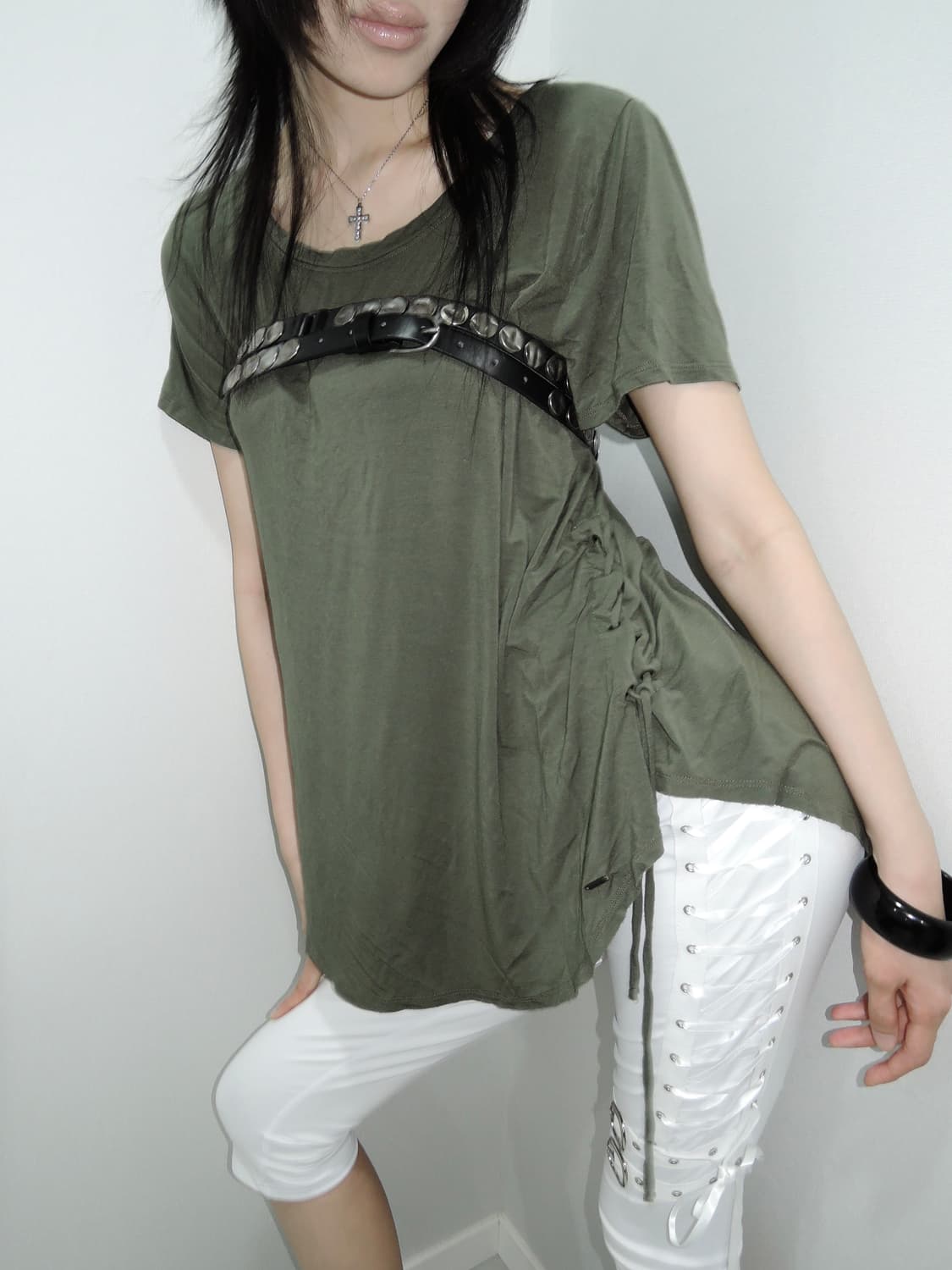 Side Lace-Up Raw Hem T-Shirt 상품이미지1