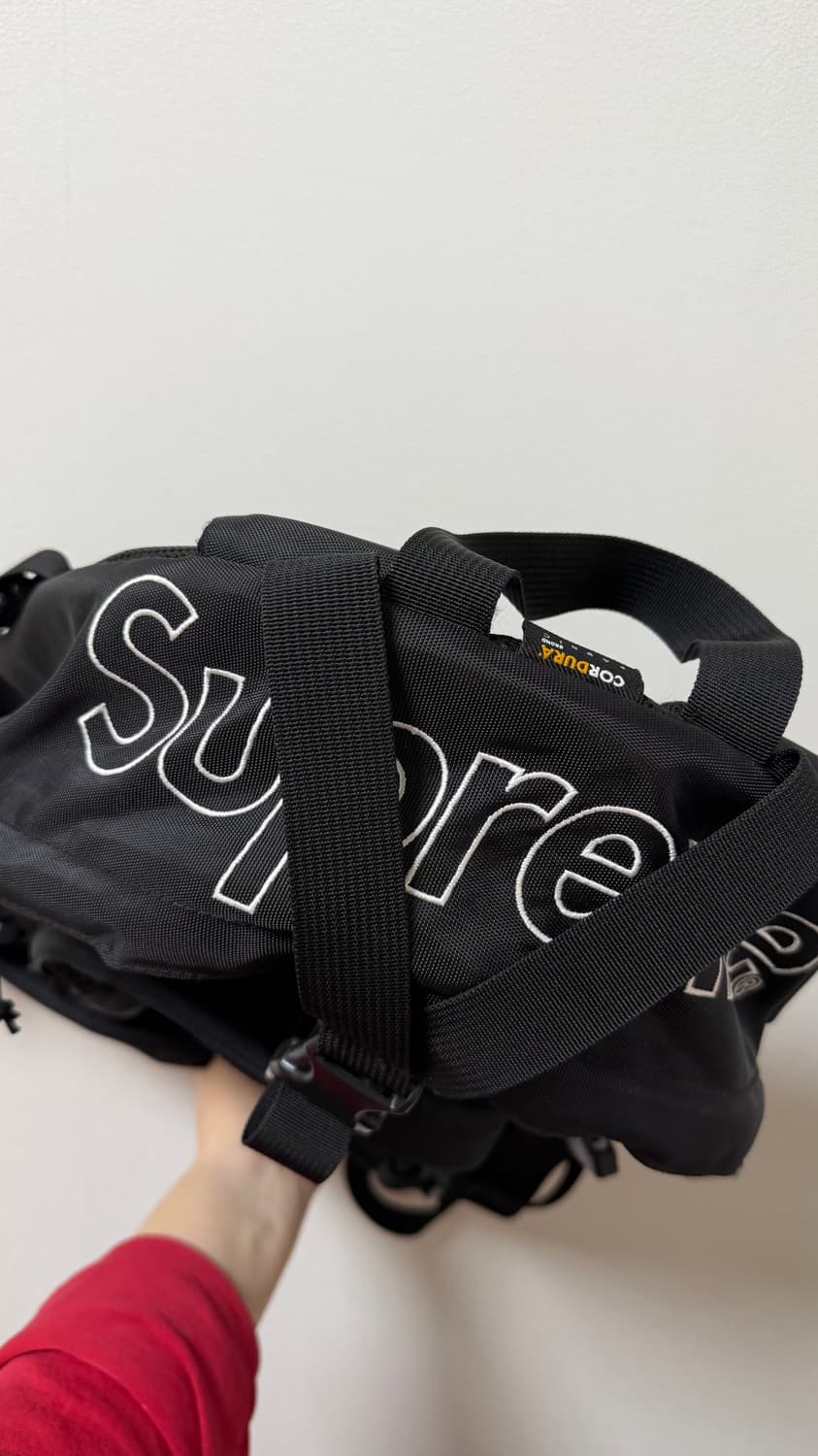 슈프림 백팩 19fw 상품이미지2