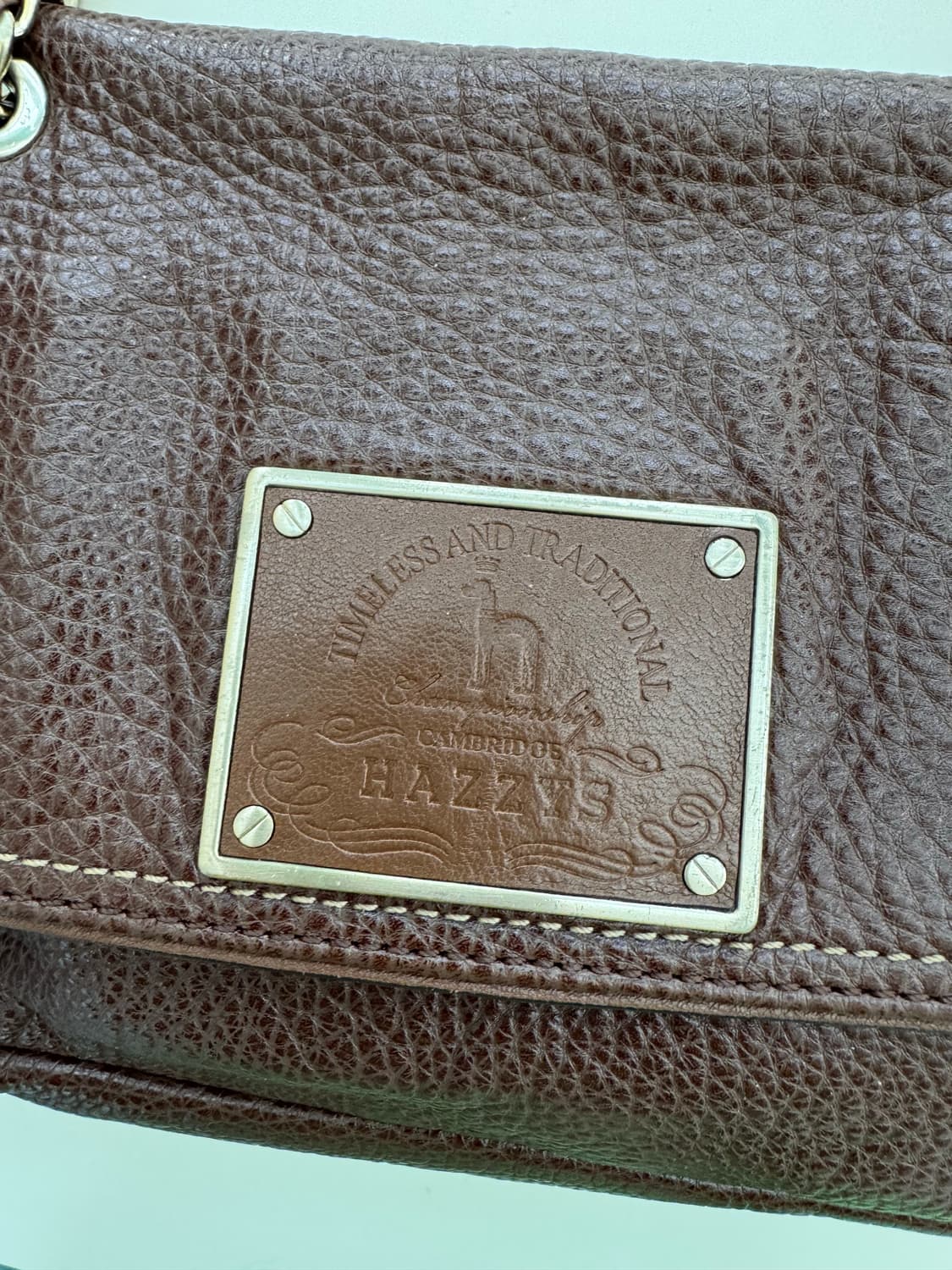 헤지스 체인숄더&크로스 브라운 천연가죽백 상품이미지2