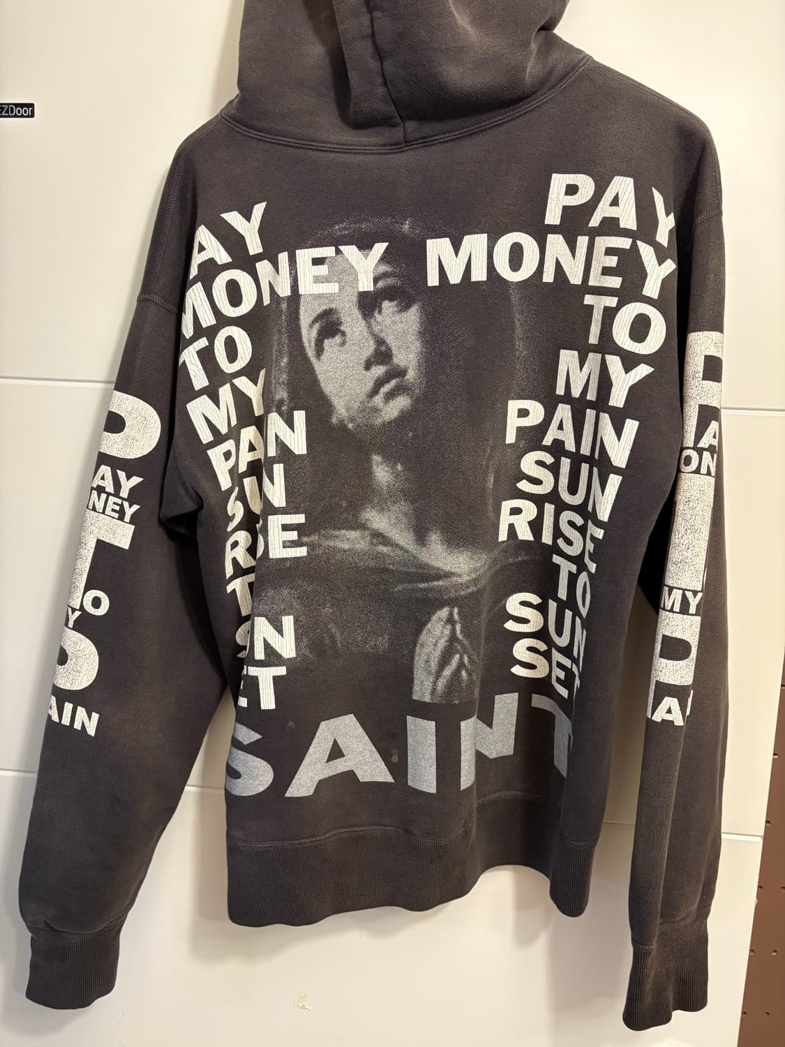 세인트 Mxxxxxx Pay to my Pain 후디 상품이미지4