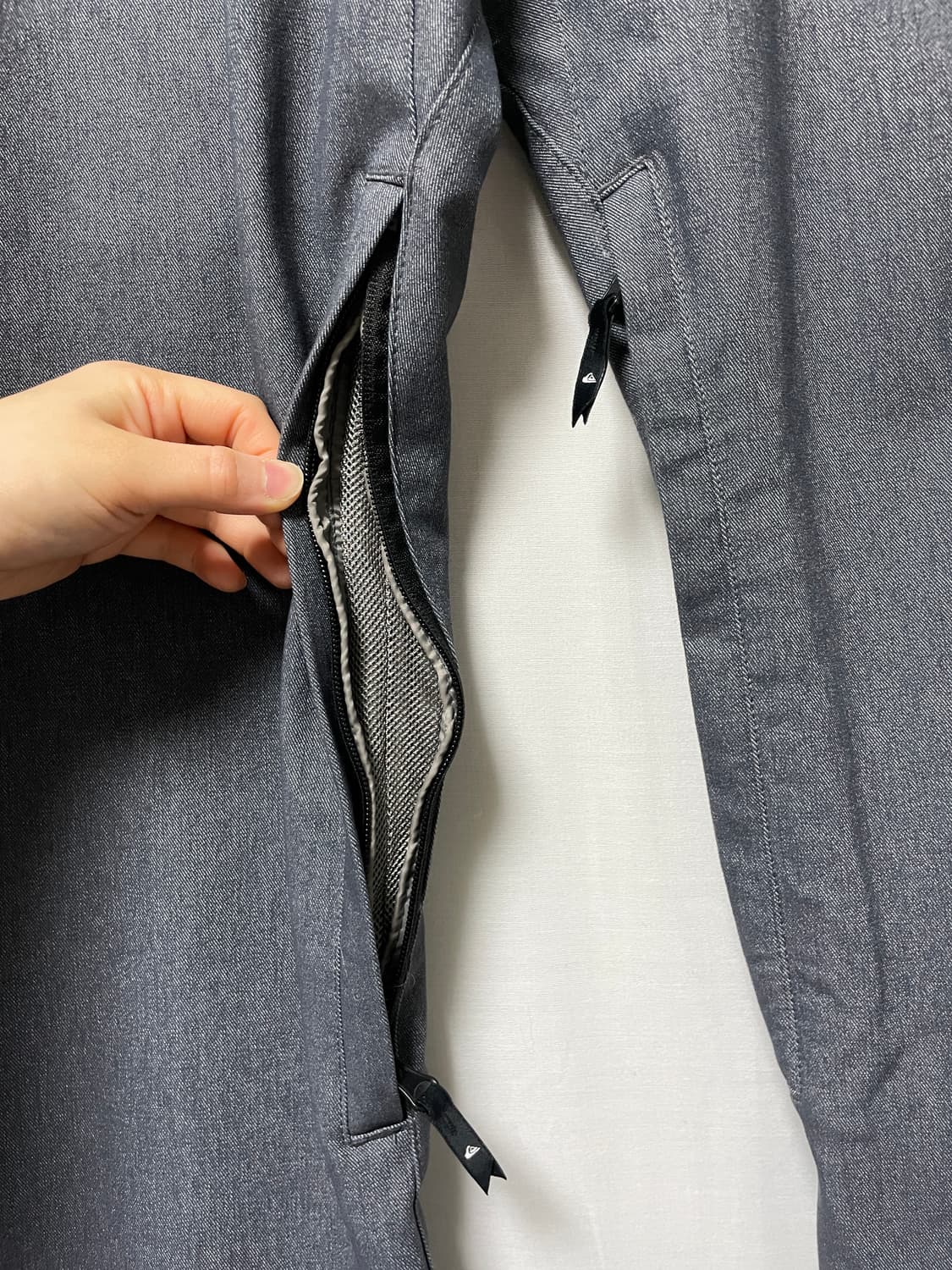 퀵실버 Quiksilver 남성 스키바지 보드복 겨울 방한팬츠 _ 차콜 상품이미지4