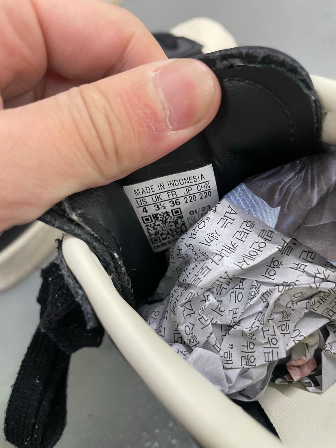 아디다스 슈퍼스타 82 코어 블랙 220 상품이미지7