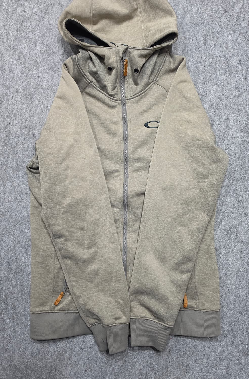 오클리 빈티지 테크니컬 풀집 후드집업 M 상품이미지5