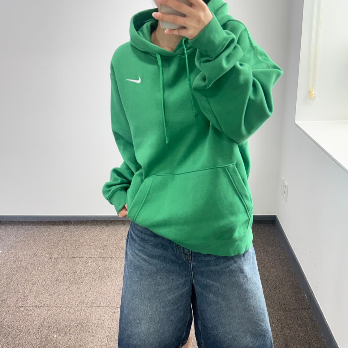 Nike 나이키 스몰로고 그린 후드티  상품이미지1