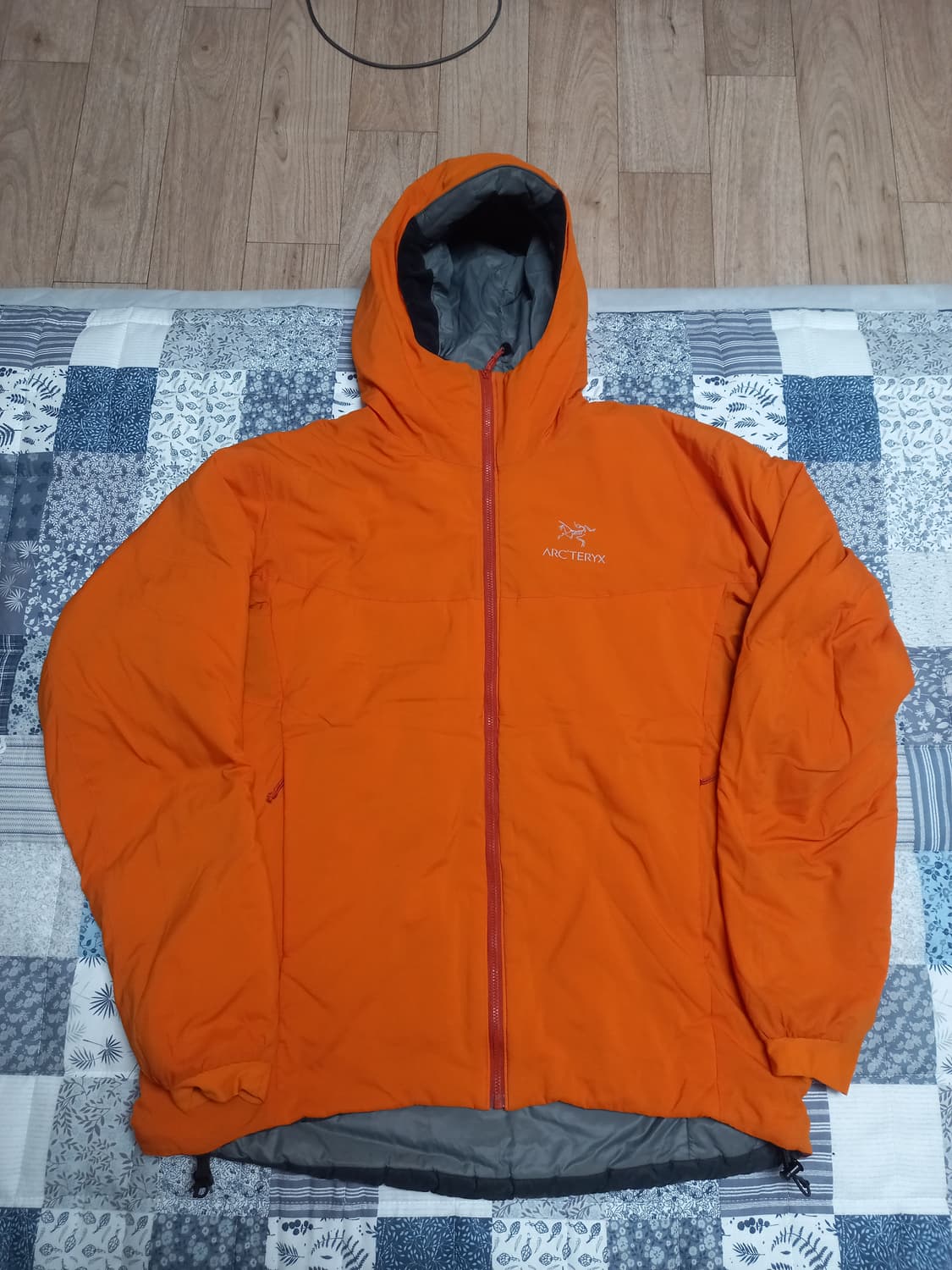 아크테릭스 아톰 후디 오렌지 L(실용105) 상품이미지1