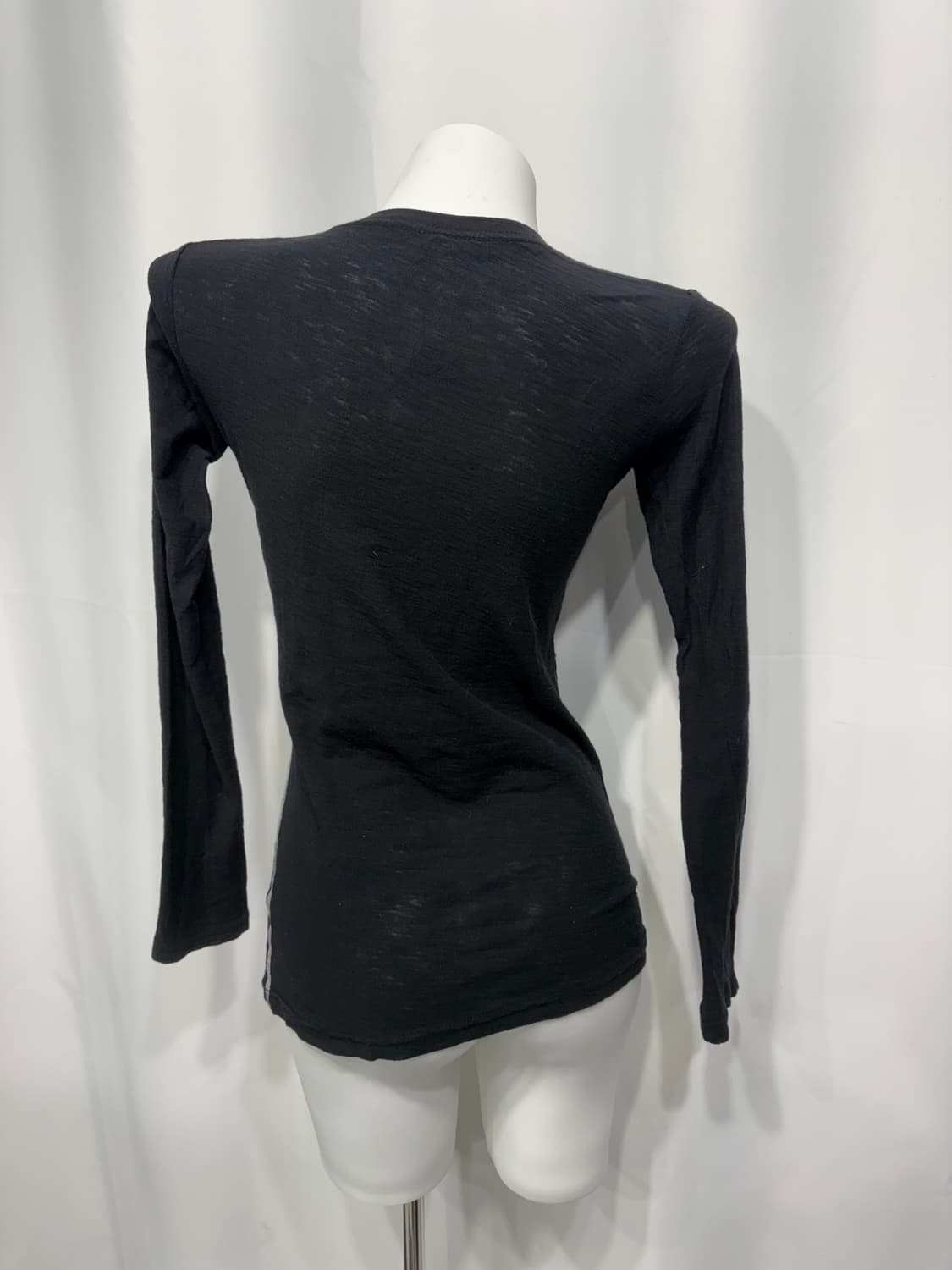 🎸블랙 프린팅 비즈 디테일 롱슬리브🎸 상품이미지7