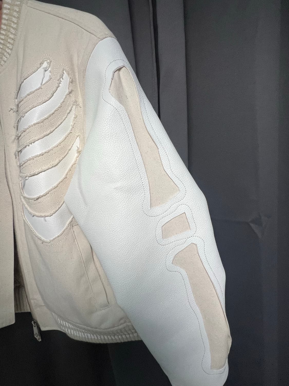 써저리 바시티 상품이미지3