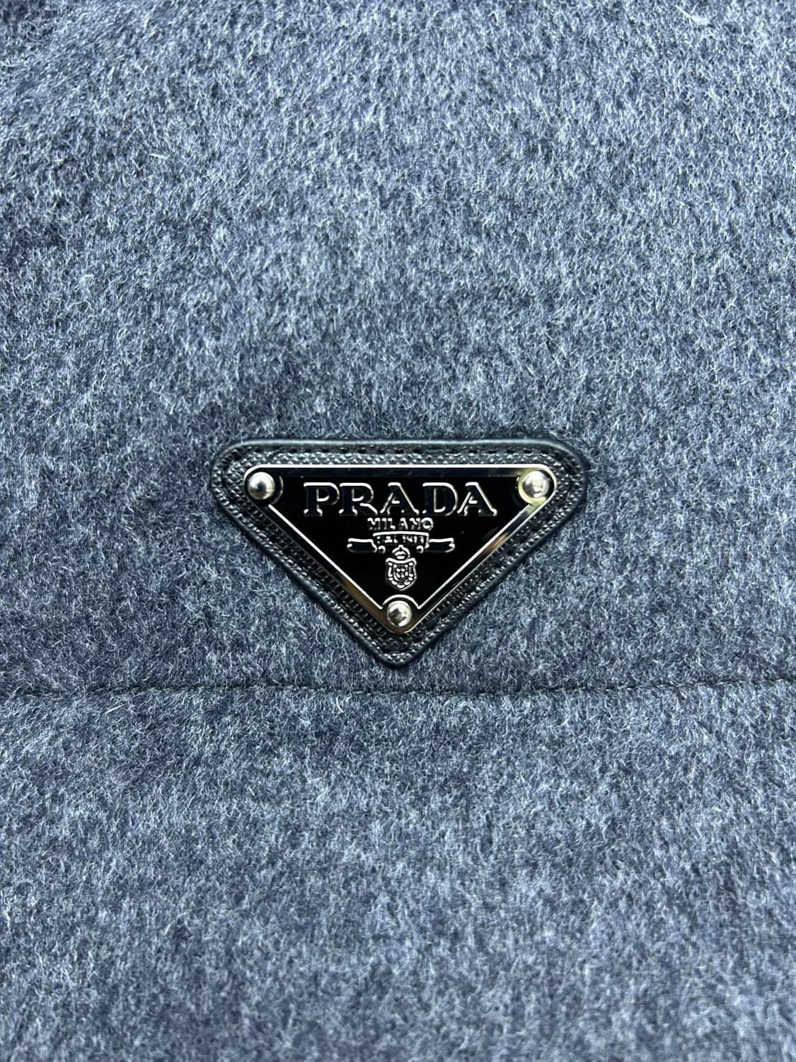 프라다 여성 블루종 볼륨 자켓 패딩 상품이미지2