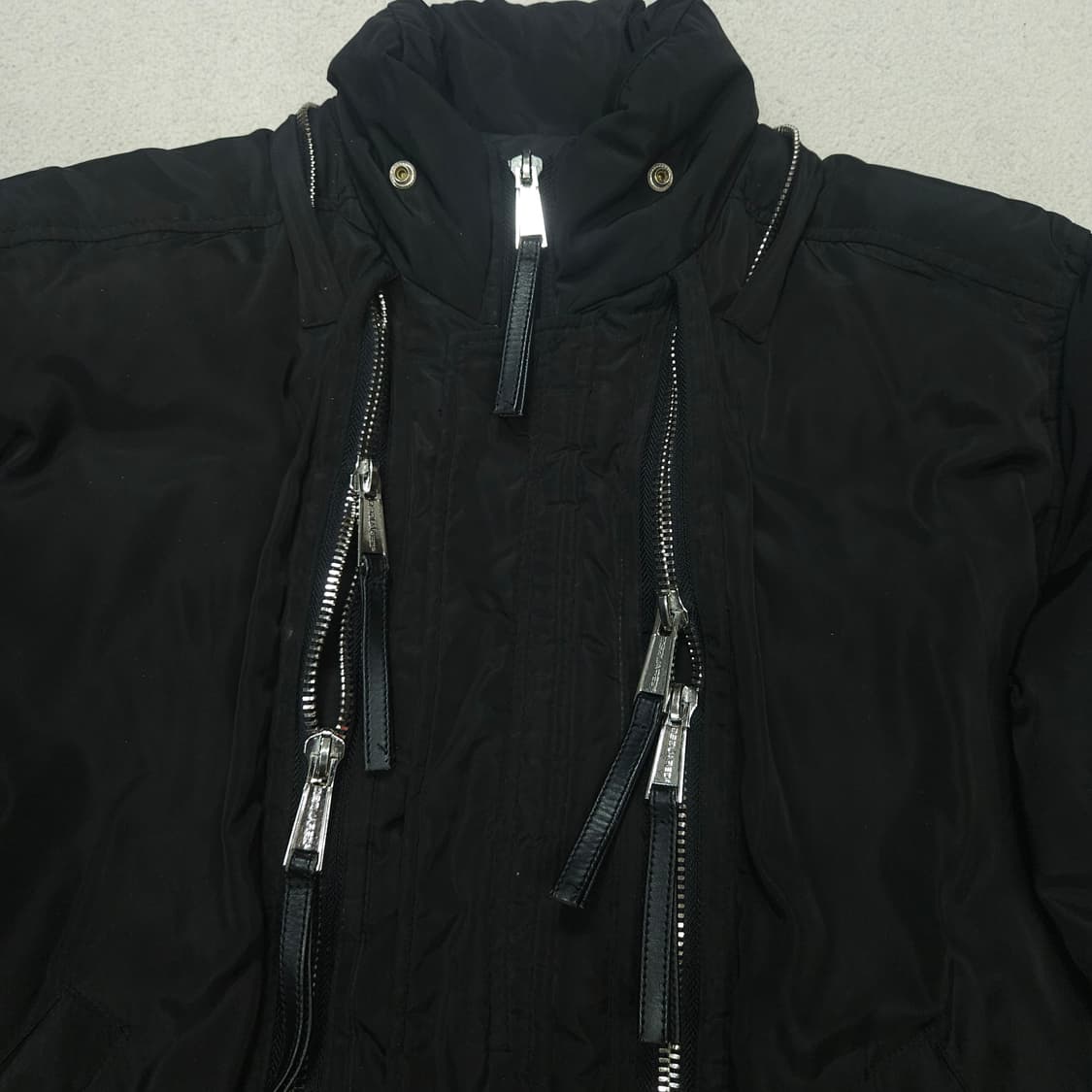 디스퀘어드2 다운 봄버 자켓 46 블랙 상품이미지3