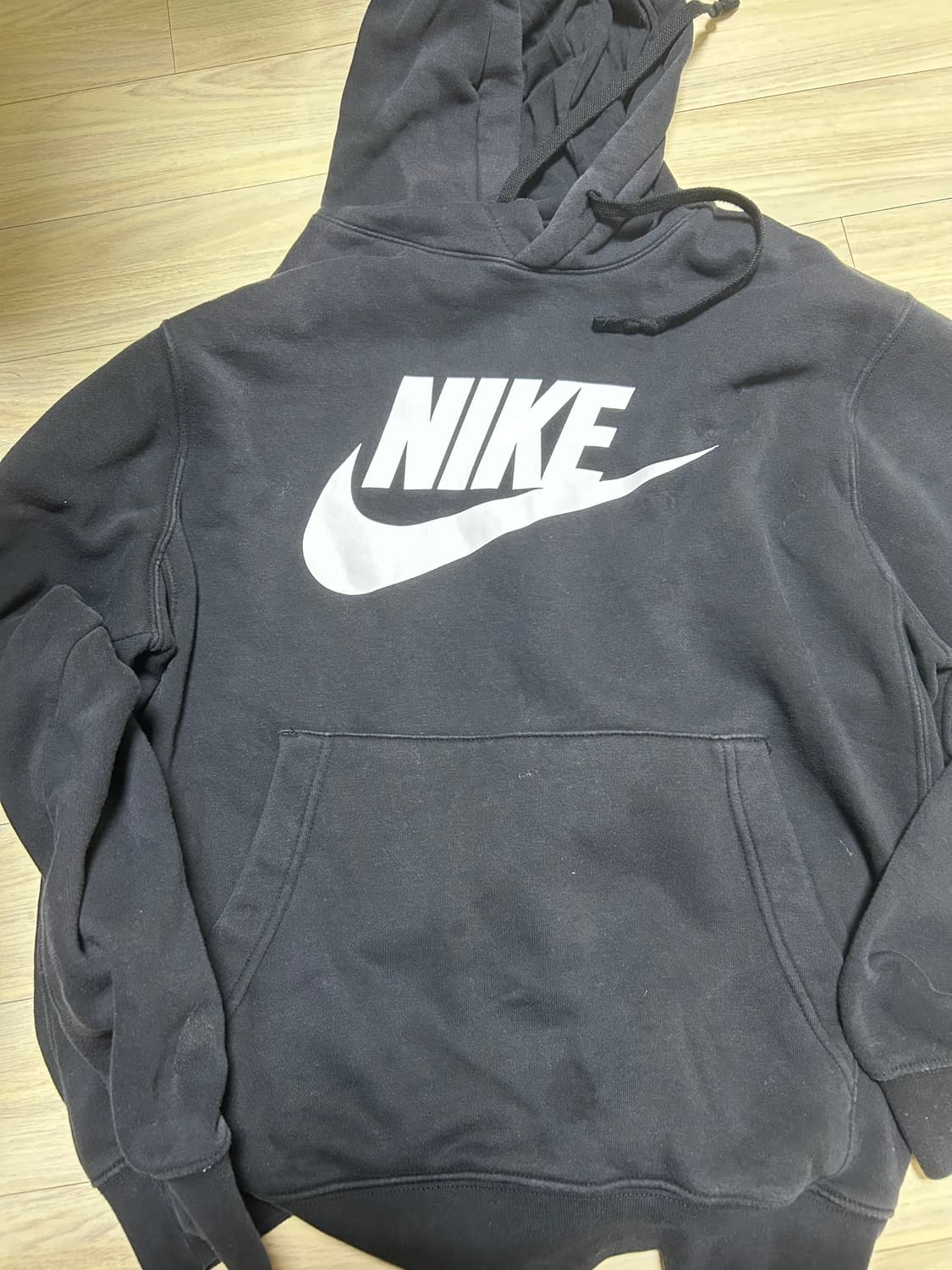 나이키 블랙 스우시 후드티 상품이미지2