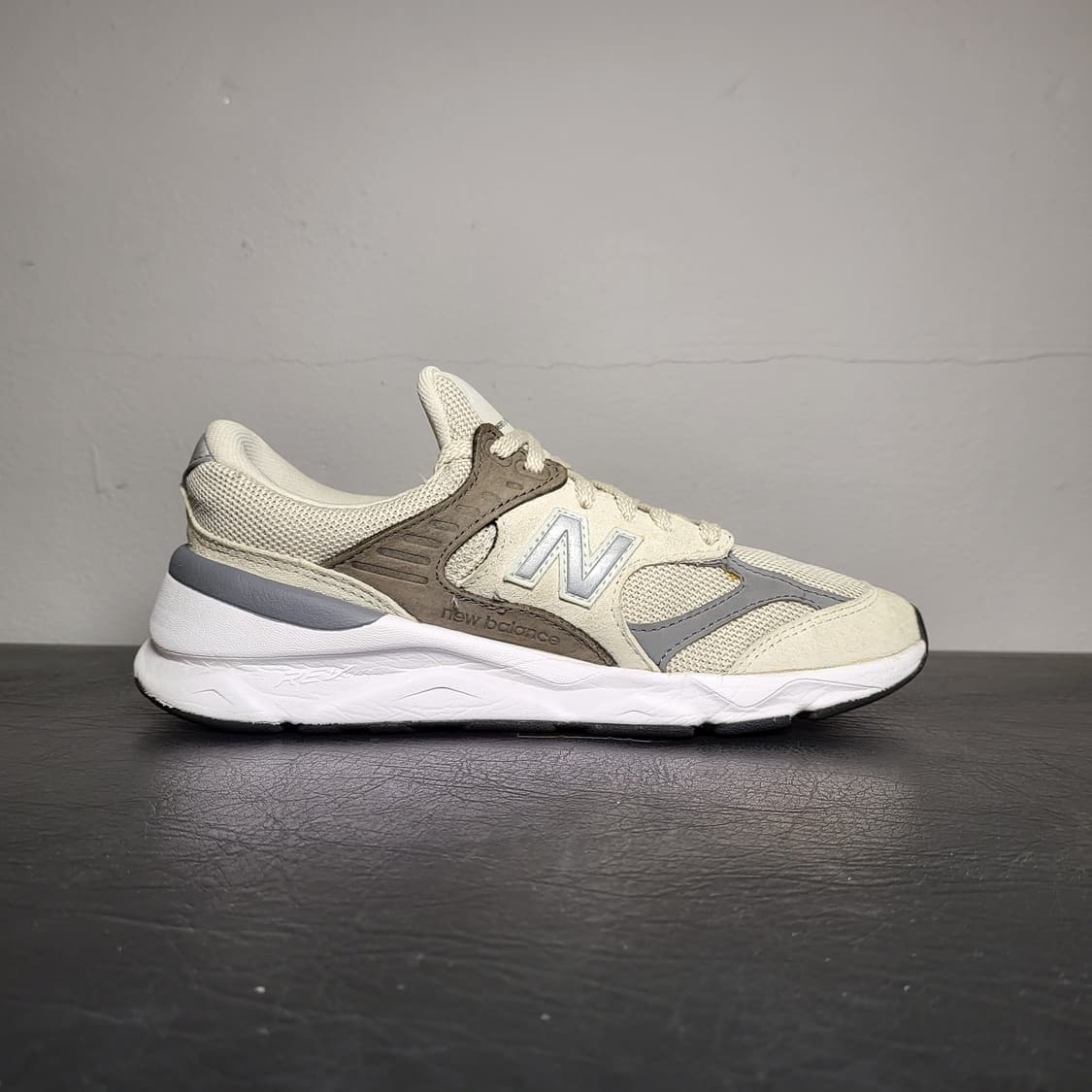 뉴발란스 운동화 240m 상품이미지3